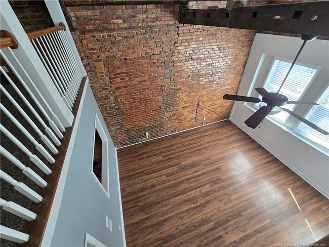 Building Photo - 214 Hay St