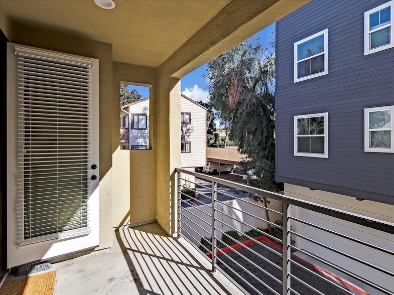 Building Photo - 1452 N Harbor Blvd