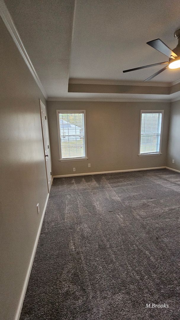Building Photo - Country living but conveniently located in Kingsgate S/D in North Lowndes County near Moody AFB.