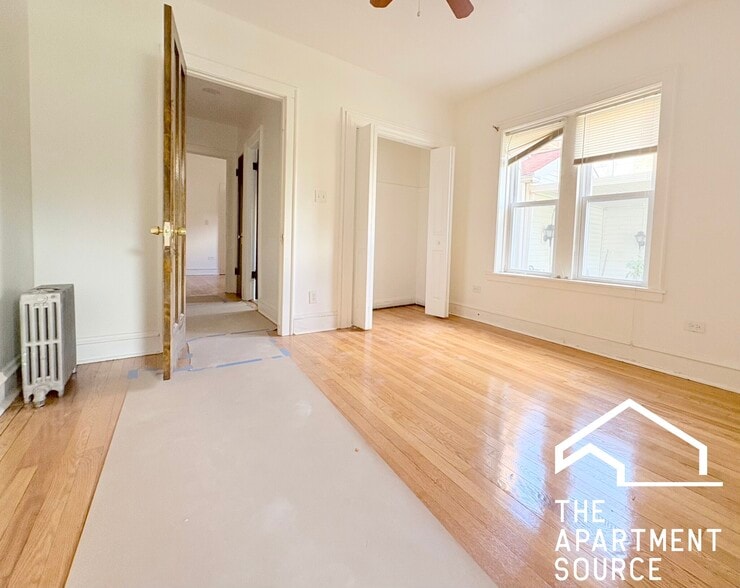Building Photo - 5713 N Talman Ave