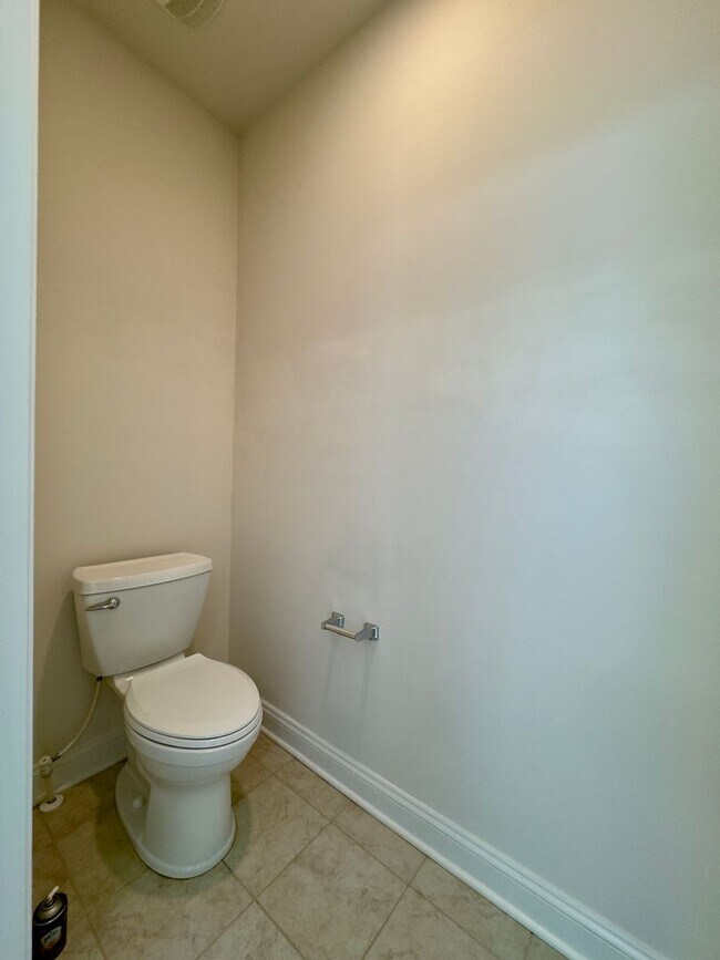 Building Photo - Charming 4 Bedroom/2.5 Bathroom Home in Bel Air, MD!