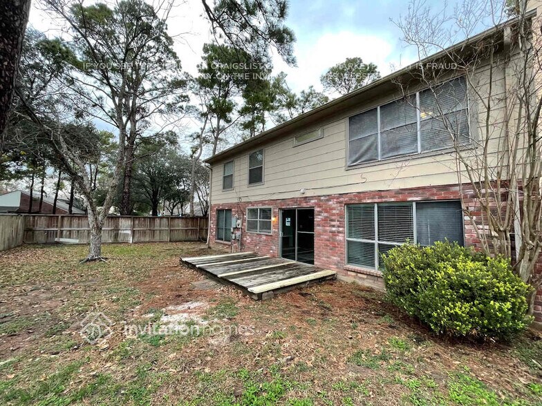 Building Photo - 7727 Spruce Haven Dr