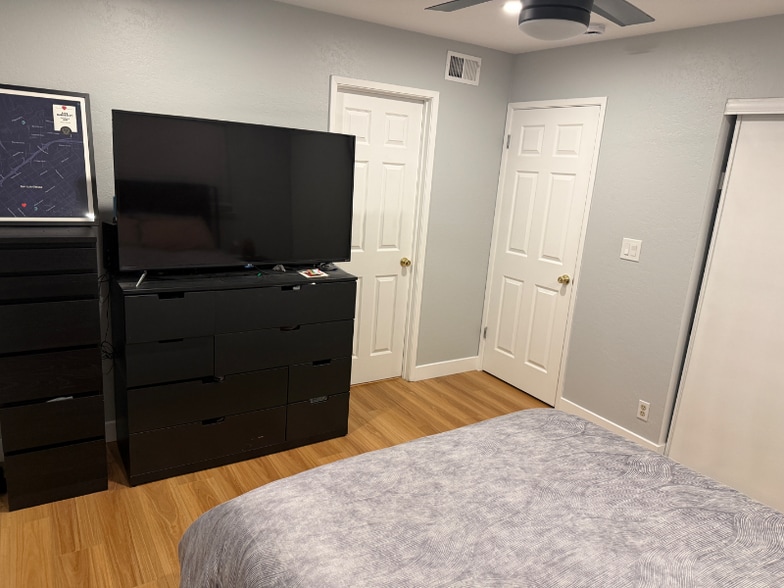 Building Photo - 2907 Suttergate Way