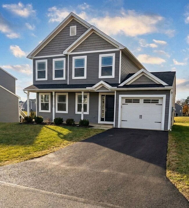 Building Photo - 3 Bed, 2.5 Bath - Single Family Home - AVAILABLE NOW