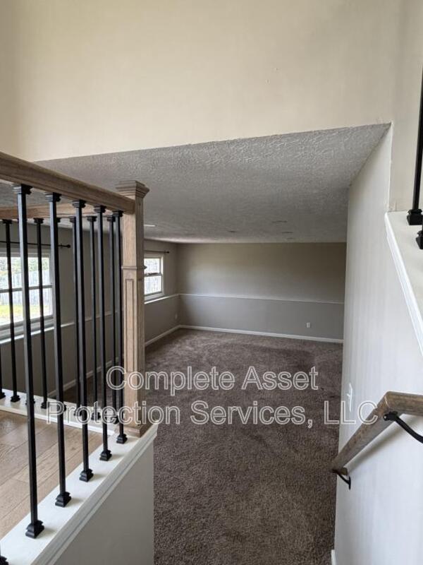 Building Photo - 6904 W 85th Pl