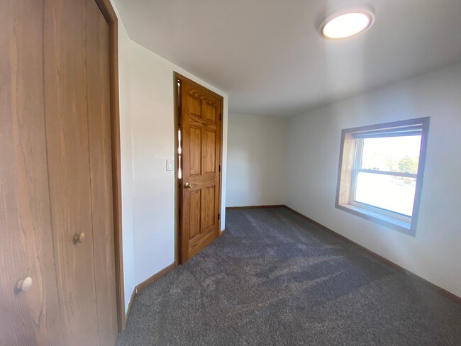 Bedroom 2 - 604 Glendale Ave