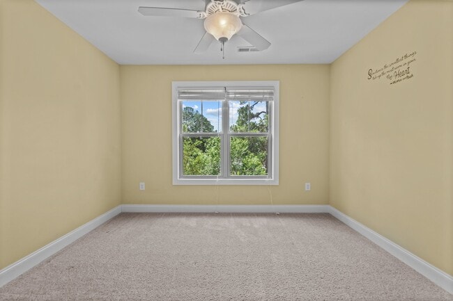 Building Photo - 118 Cypress Cir