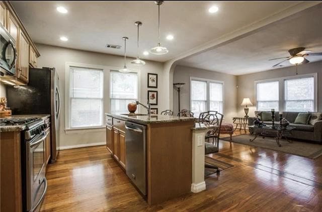 Building Photo - 5307 Maple Springs Blvd