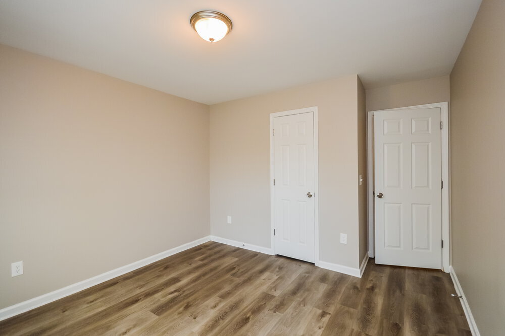 Building Photo - 100 Riverhill Ct