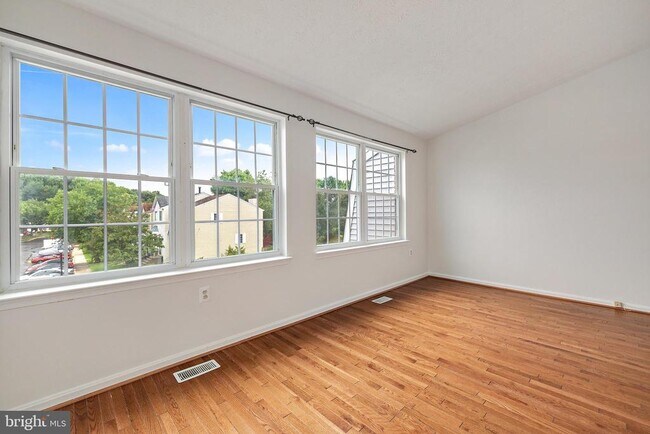 Building Photo - 10528 Joyceton Dr