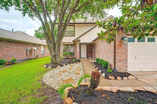 Primary Photo - 16131 Canaridge Dr