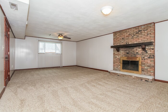 Building Photo - 8023 Barrett Rd