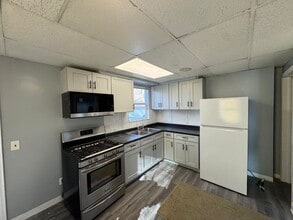 Building Photo - 3758 Palm Ave