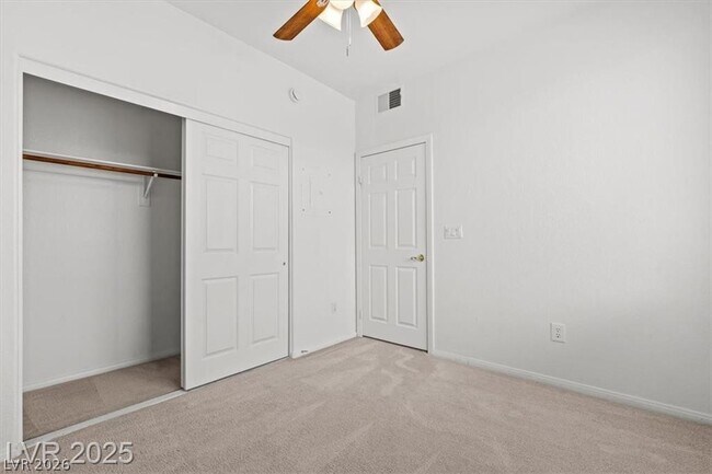 Building Photo - 664 Peachy Canyon Cir