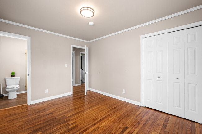 Building Photo - 401 Moline St