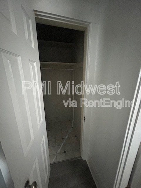 Building Photo - 2516 S Washington St