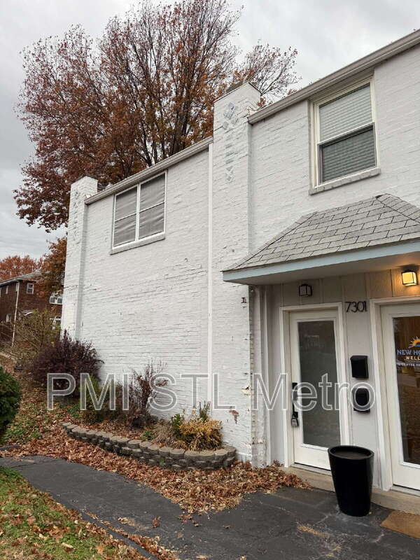 Primary Photo - 7301 Tulane Ave