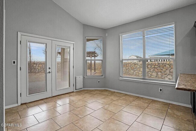 Building Photo - 14344 Alma Point Dr