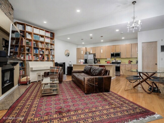 Building Photo - 2828 N Talman Ave