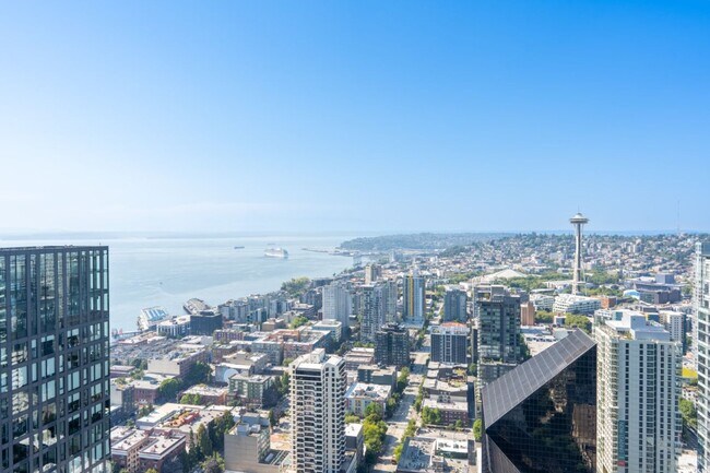Building Photo - 2Bd/2Ba Seattle Condo
