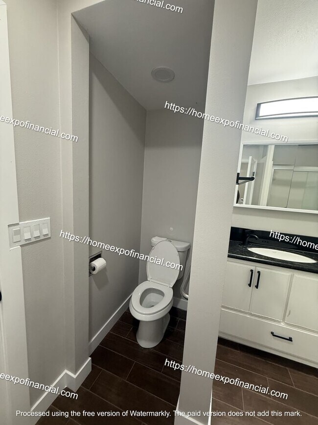 Building Photo - Nice Home For Rent
