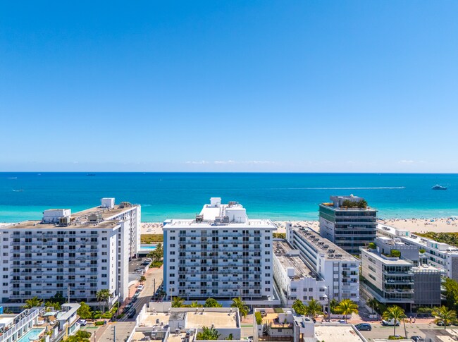Building Photo - 345 Ocean Dr