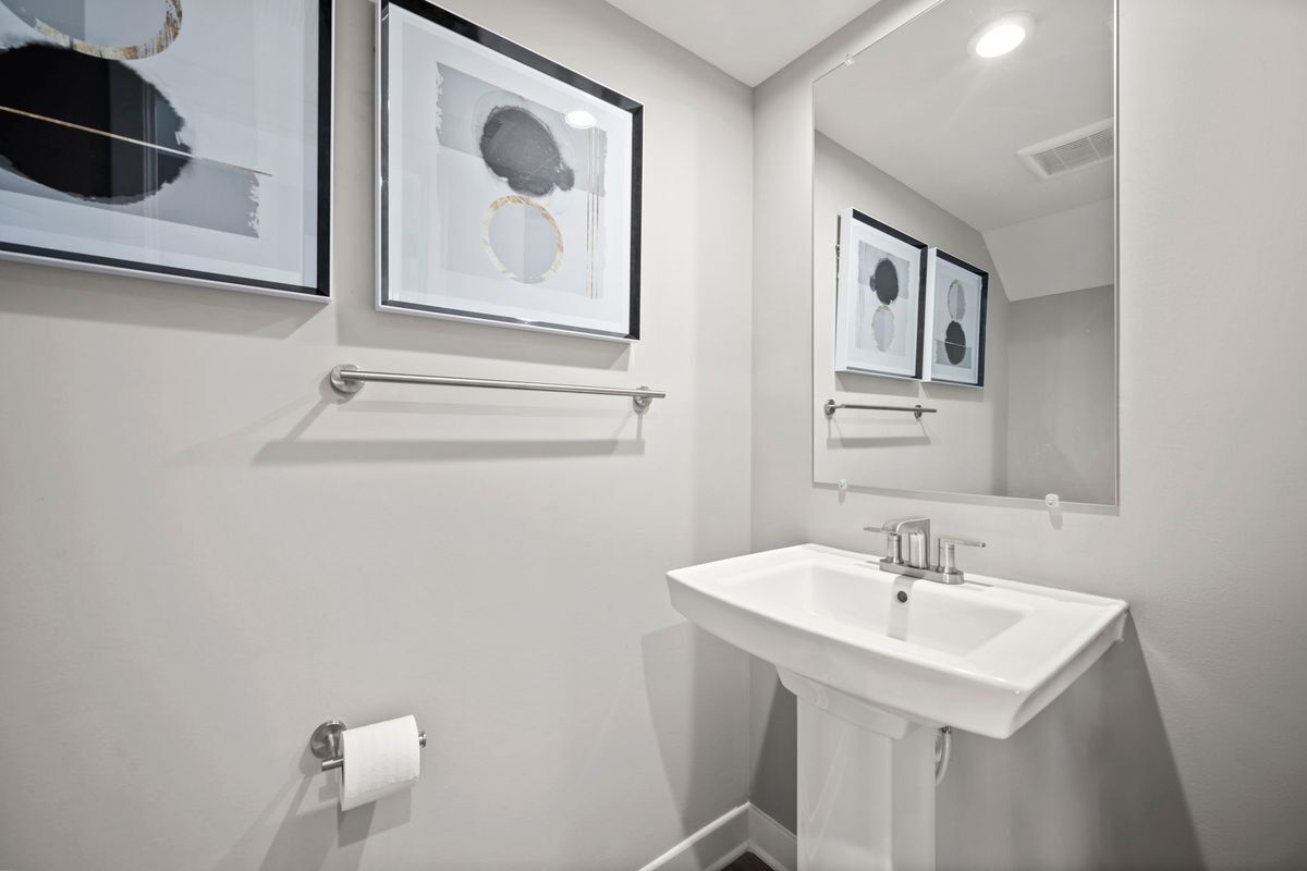 Building Photo - 171 Woodgate Cir