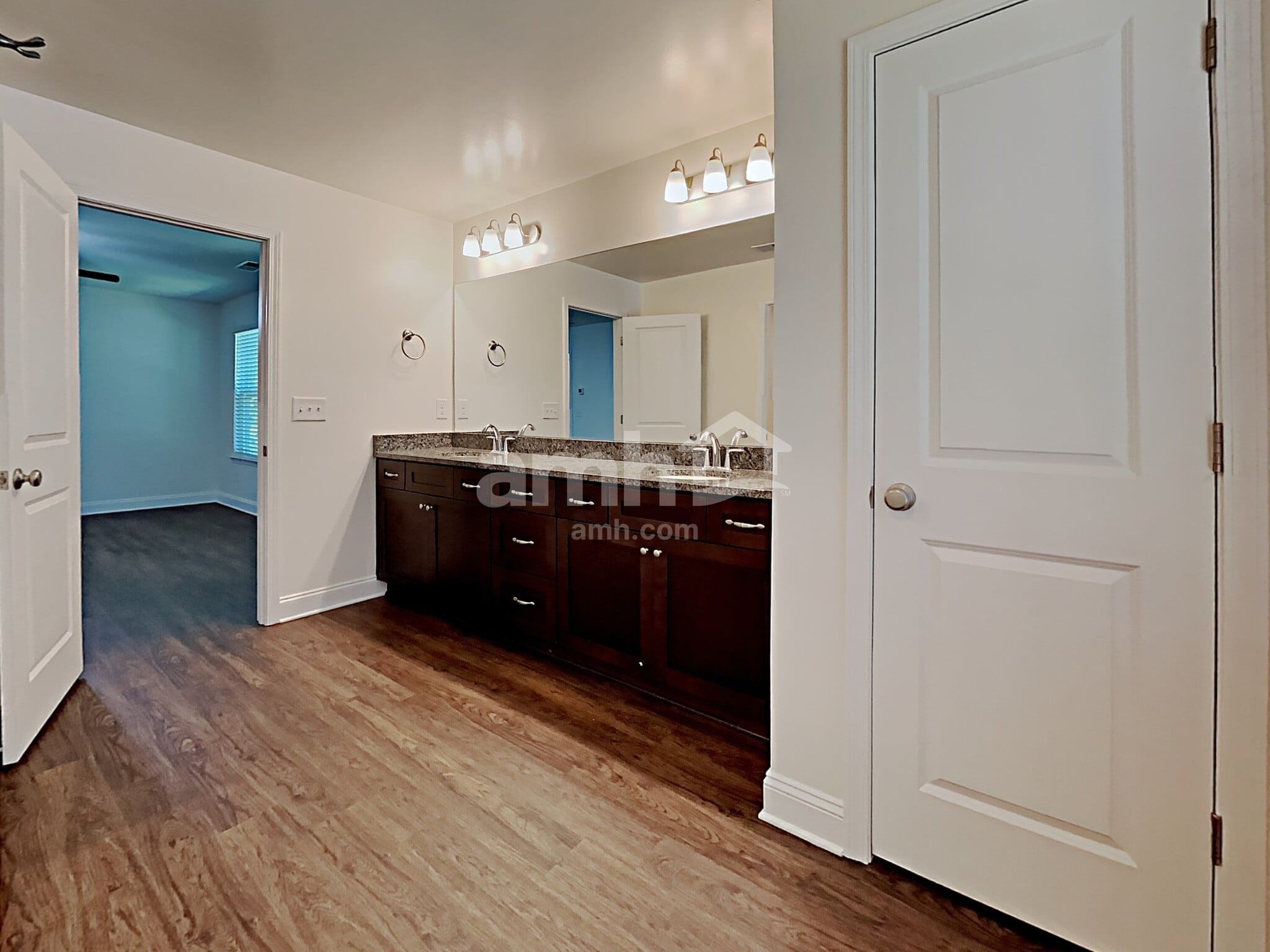 Building Photo - 136 Cobblestone Dr