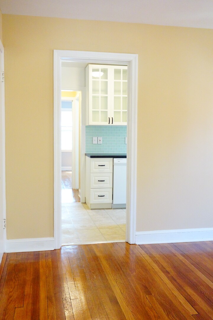 Building Photo - 812 Greenwood Cir