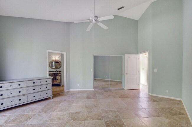 Building Photo - 9185 Baybury Ln