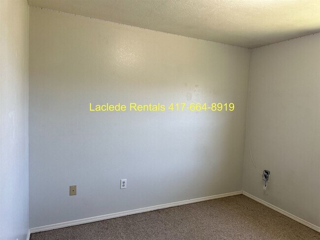Building Photo - 3 BEDROOM 2.5 BATHROOM TOWNHOUSE FOR RENT