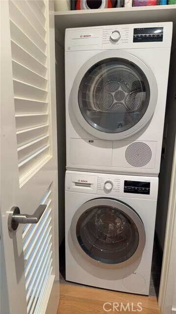 Building Photo - 877 Francisco St