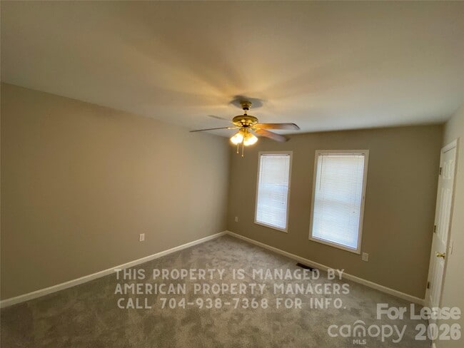 Building Photo - 501 Martin Cir