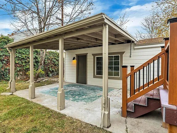 Building Photo - 2590 E 2100 S