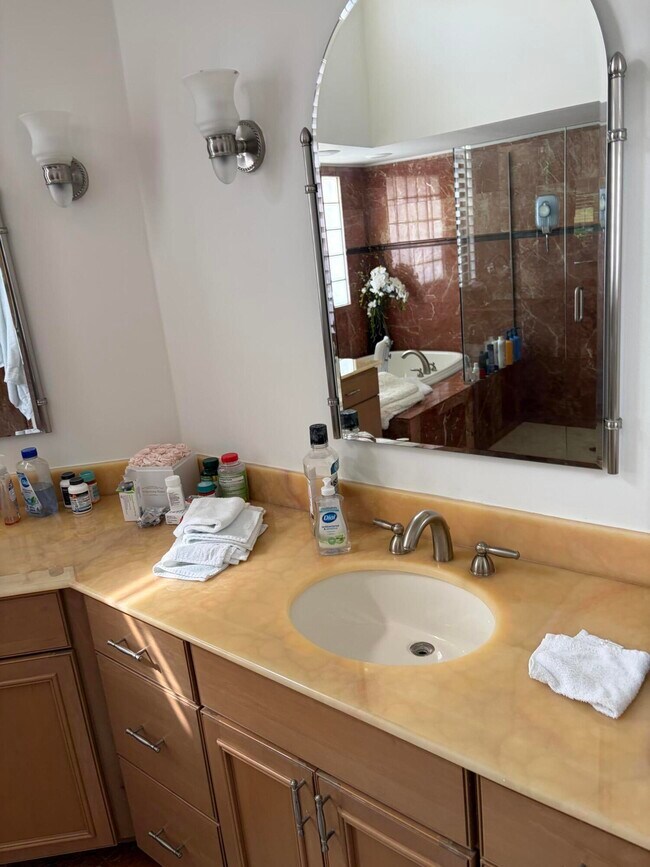 Building Photo - 13186 Touchstone Pl