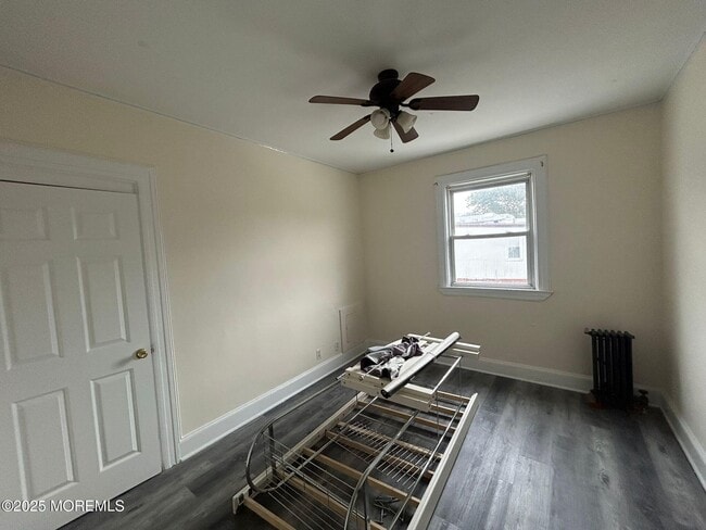 Building Photo - 651 2nd Ave