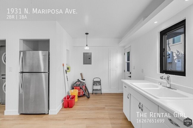 Building Photo - 1931 Mariposa Ave