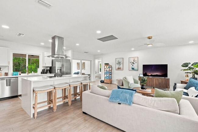 Building Photo - 27164 Edenbridge Ct