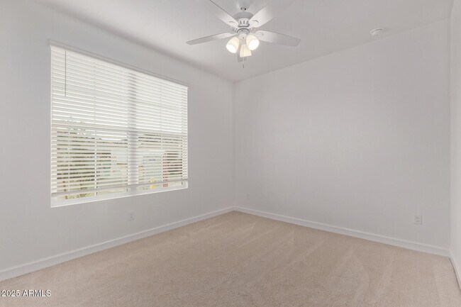 Building Photo - 17768 W Onyx Ave