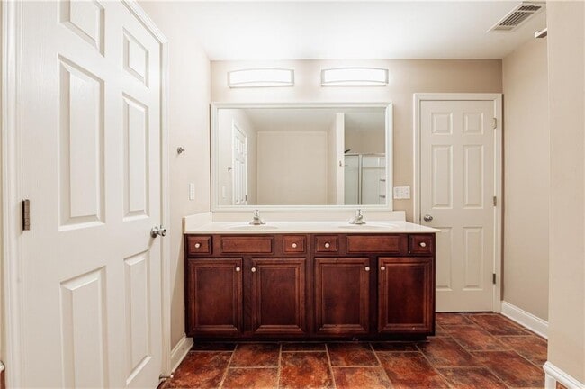 Building Photo - 3441 Lockmed Dr NW