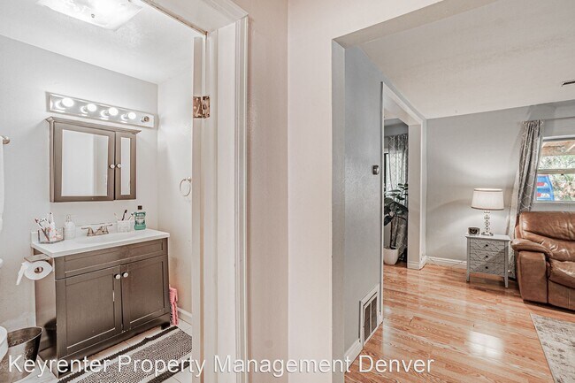 Building Photo - 3 br, 1 bath House - 7309 W 60th Ave