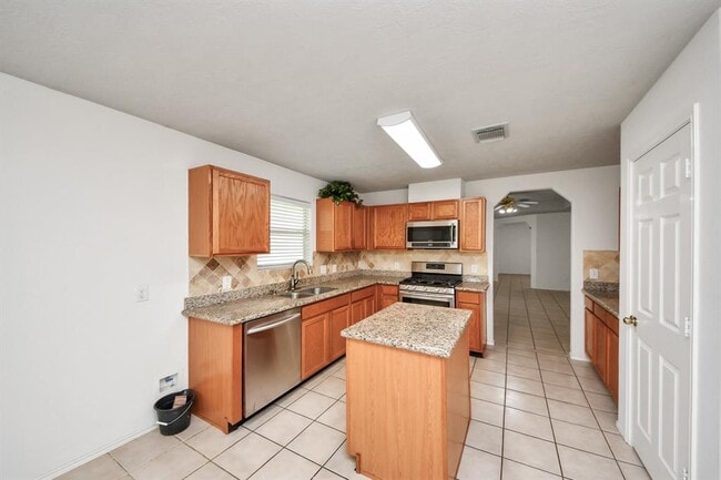 Building Photo - 1115 Juniper River Ct