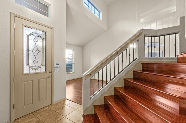Building Photo - 3103 Sunny Prairie Dr