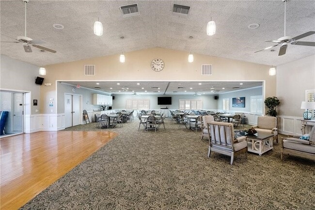 Building Photo - 740 Lake Orchid Cir