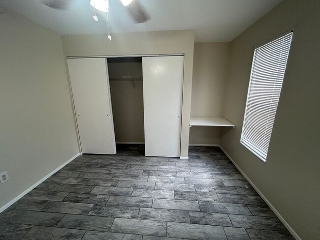 Building Photo - 13461 Fifth Street