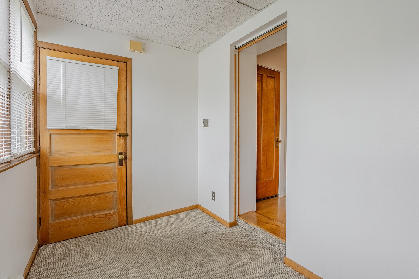 Enclosed Sunroom - 5250 N Lieb Ave