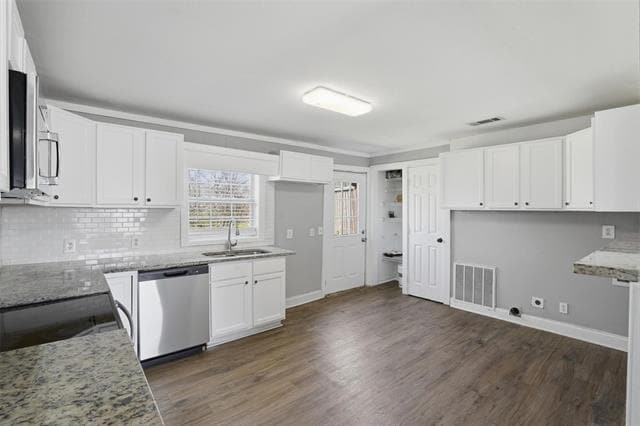Building Photo - 308 Lamm St
