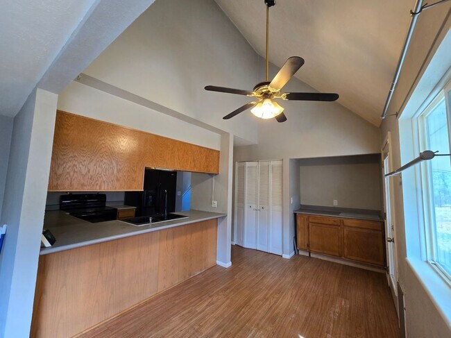 Building Photo - 6577 Ingalls Ct