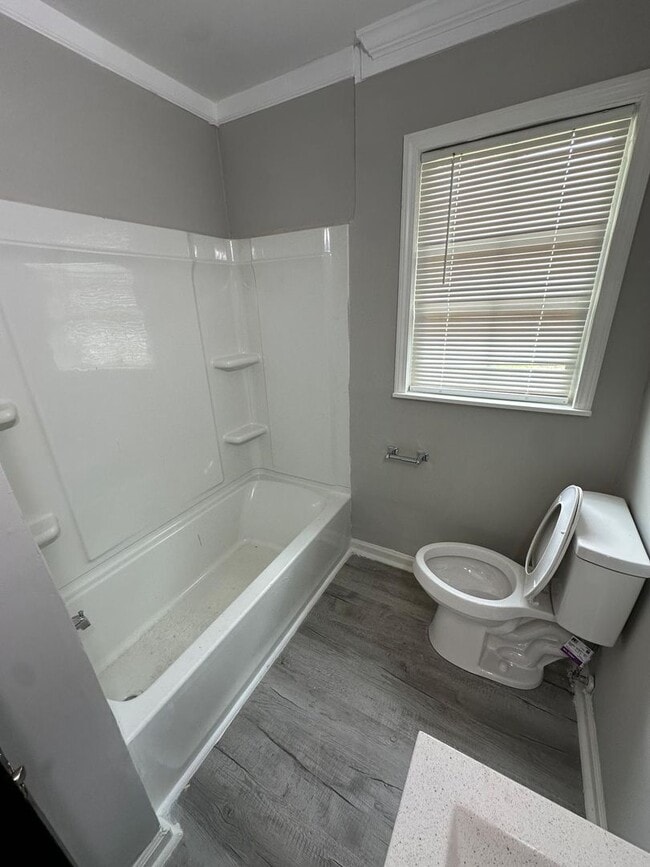 Building Photo - 2932 Abelia Dr