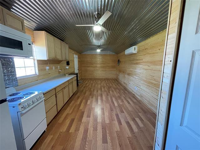 Building Photo - 7911 US-277